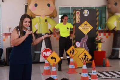 Sesmu pormove ação educativa de trãnsito na Semana Nacional do Trânsito para os alunos do Cmei Criança Feliz