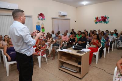 Campanha Nacional de Valorização da Pessoa Idosa realizada no CRAS Karajá I localizado no Aureny III