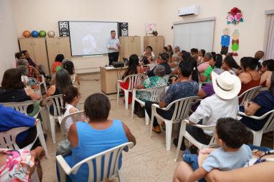 Campanha Nacional de Valorização da Pessoa Idosa realizada no CRAS Karajá I localizado no Aureny III