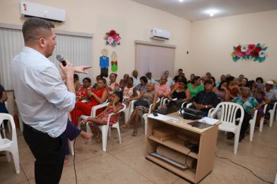 Campanha Nacional de Valorização da Pessoa Idosa realizada no CRAS Karajá I localizado no Aureny III