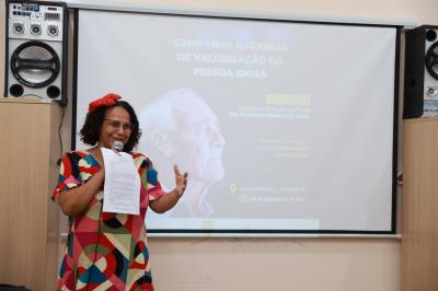 Campanha Nacional de Valorização da Pessoa Idosa realizada no CRAS Karajá I localizado no Aureny III