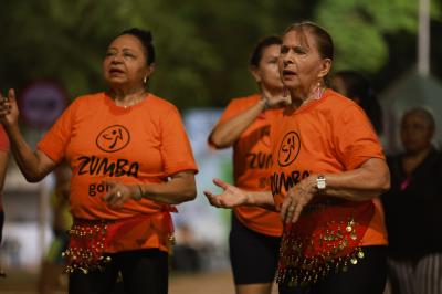 Festival de Atividades Adaptadas para Pessoa Idosa é realizado no estacionamento do Parque Cesamar