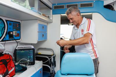 Equipamento de monitoramento é instalado em ambulâncias do Samu de Palmas