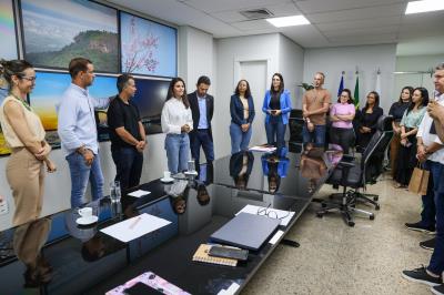 Secretária de Bem-Estar Animal Gabriela Siqueira Campos se reúne com deputados federais do Tocantins