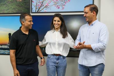 Secretária de Bem-Estar Animal Gabriela Siqueira Campos se reúne com deputados federais do Tocantins
