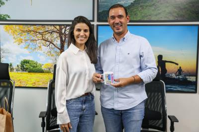 Secretária de Bem-Estar Animal Gabriela Siqueira Campos se reúne com deputados federais do Tocantins